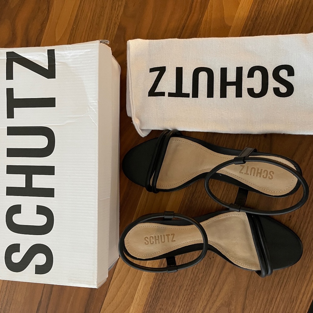 BRAND NEW Schutz Gimenez Mid Leather Sandal Heel Open Toe Heels